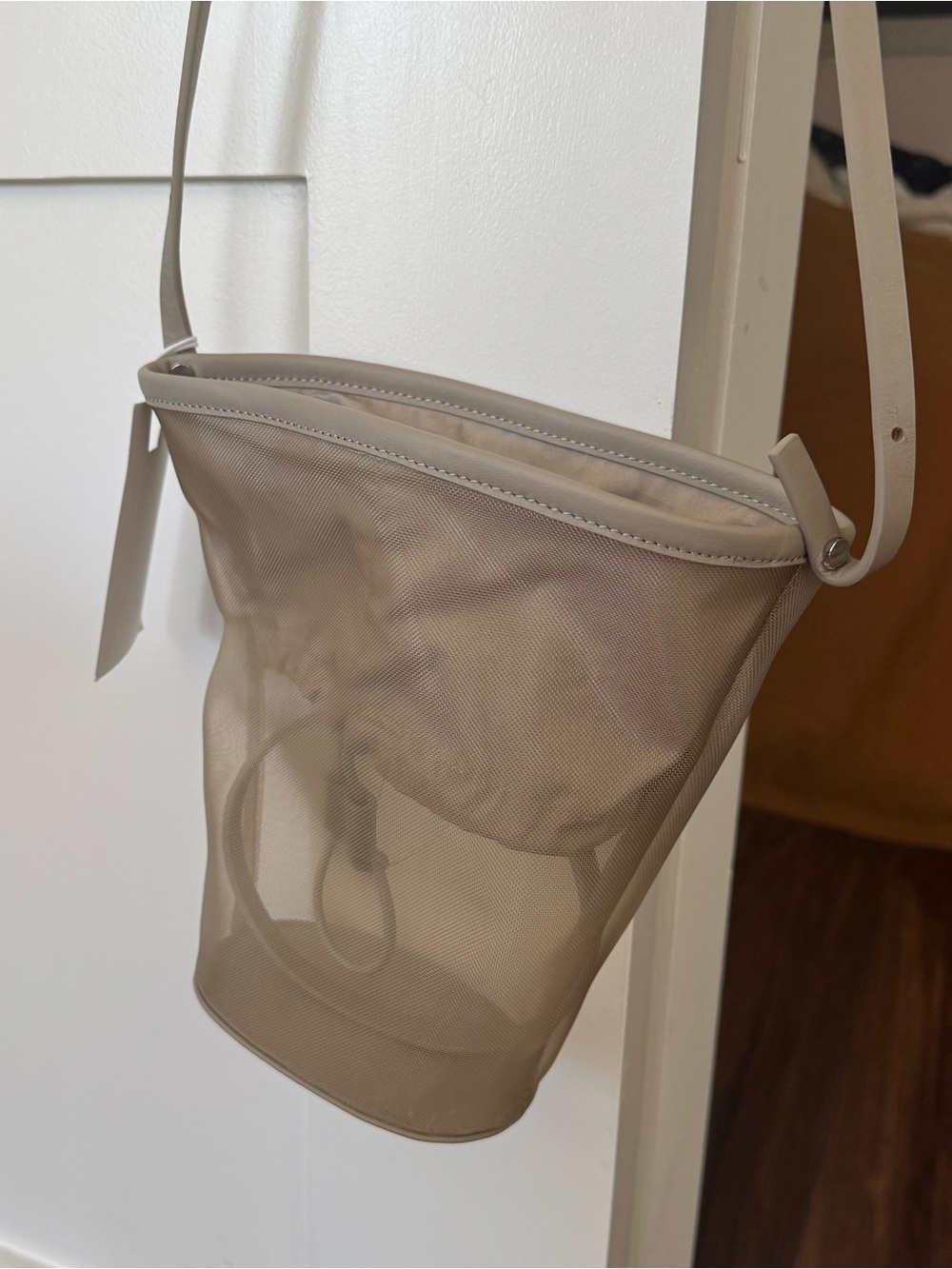 Cos Mini Bucket Bag - Mesh - Beige - Picture 3 of 5